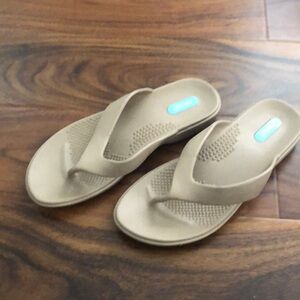 OKA b Tan Sandals with Contoured Footbed and Y-Strap